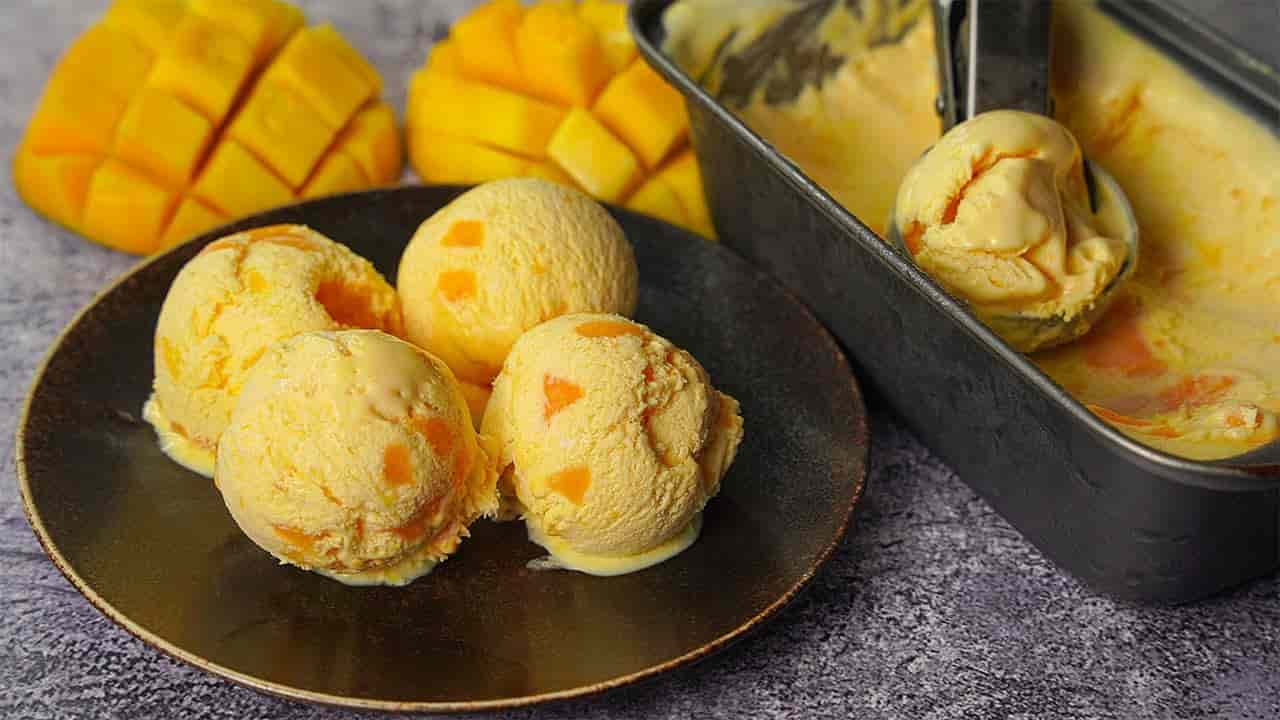 بستنی انبه لیوانی در بسته بندی های شیک و بهداشتی